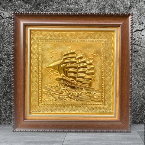 TRANH ĐỒNG THUẬN BUỒM XUÔI GIÓ, DÁT VÀNG (30cm*30cm)