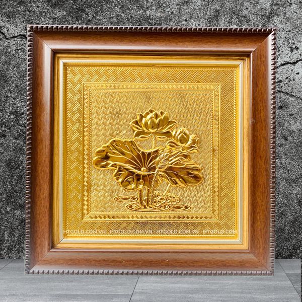 TRANH ĐỒNG HOA SEN, MẠ VÀNG 24K <br>(Kích thước 30cm x 30cm)