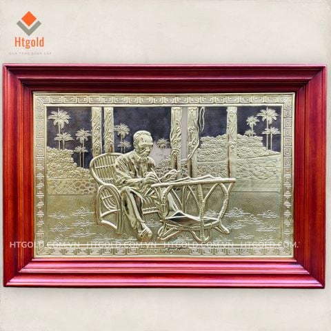 TRANH ĐỒNG BÁC HỒ NGỒI GHẾ MÂY (61cm*88cm)