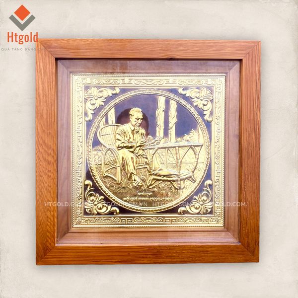 TRANH ĐỒNG BÁC HỒ NGỒI GHẾ MÂY (38cm*38cm)