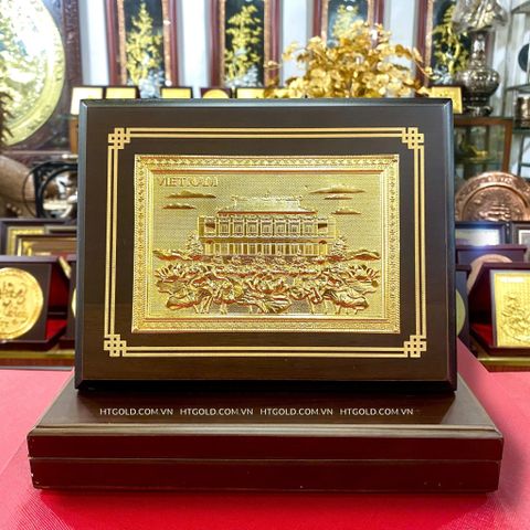TRANH ĐỒNG BẾN NHÀ RỒNG - BẢO TÀNG HCM DÁT VÀNG (Kt 17 x 22cm; Phủ bì 20 x 25cm)