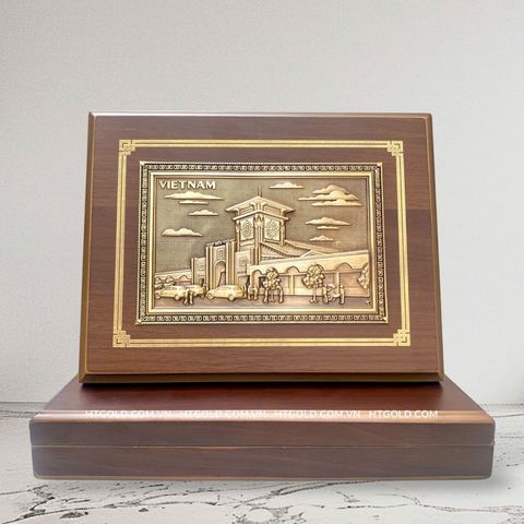 TRANH ĐỒNG CHỢ BẾN THÀNH (Kích thước 17cm x 22cm; Phủ bì 20 x 25cm)