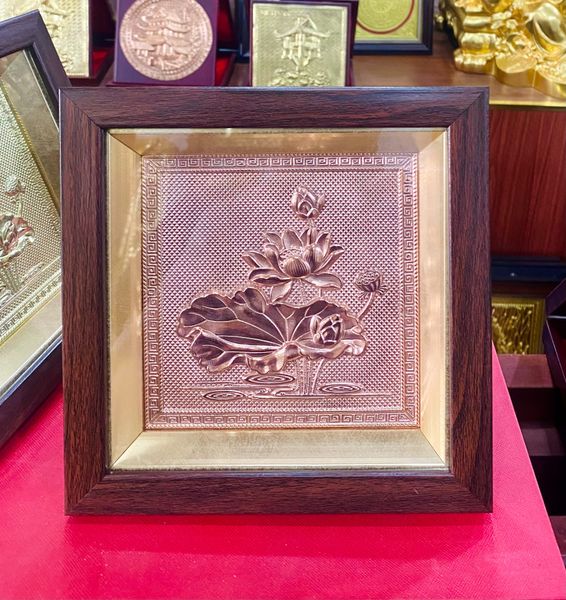 TRANH HOA SEN BẰNG ĐỒNG ĐỎ (20cm x 20cm)