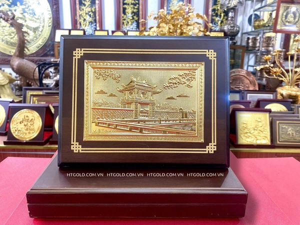 TRANH ĐỒNG KHUÊ VĂN CÁC, DÁT VÀNG (Kt 17 x 22cm; Phủ bì 20 x 25cm)
