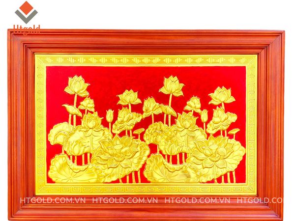 TRANH ĐỒNG HOA SEN DÁT VÀNG (KT 61cm x 88cm).