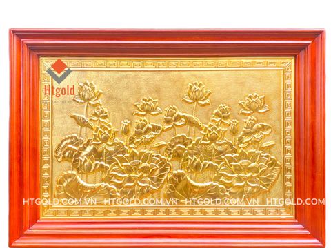 TRANH ĐỒNG HOA SEN DÁT VÀNG (KT 61cm x 88cm).
