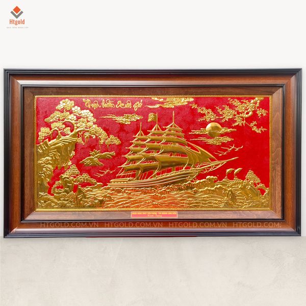 TRANH ĐỒNG THUẬN BUỒM XUÔI GIÓ, DÁT VÀNG (52cm*92cm)