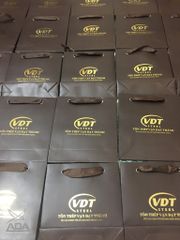 Bộ quà tặng Pin sạc & bút In logo VDT Steel