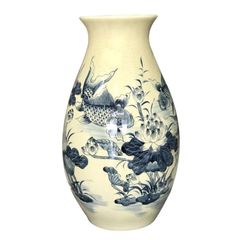 Bình hoa sen vàng - 01