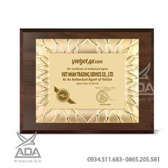 Bảng vinh danh BVD07