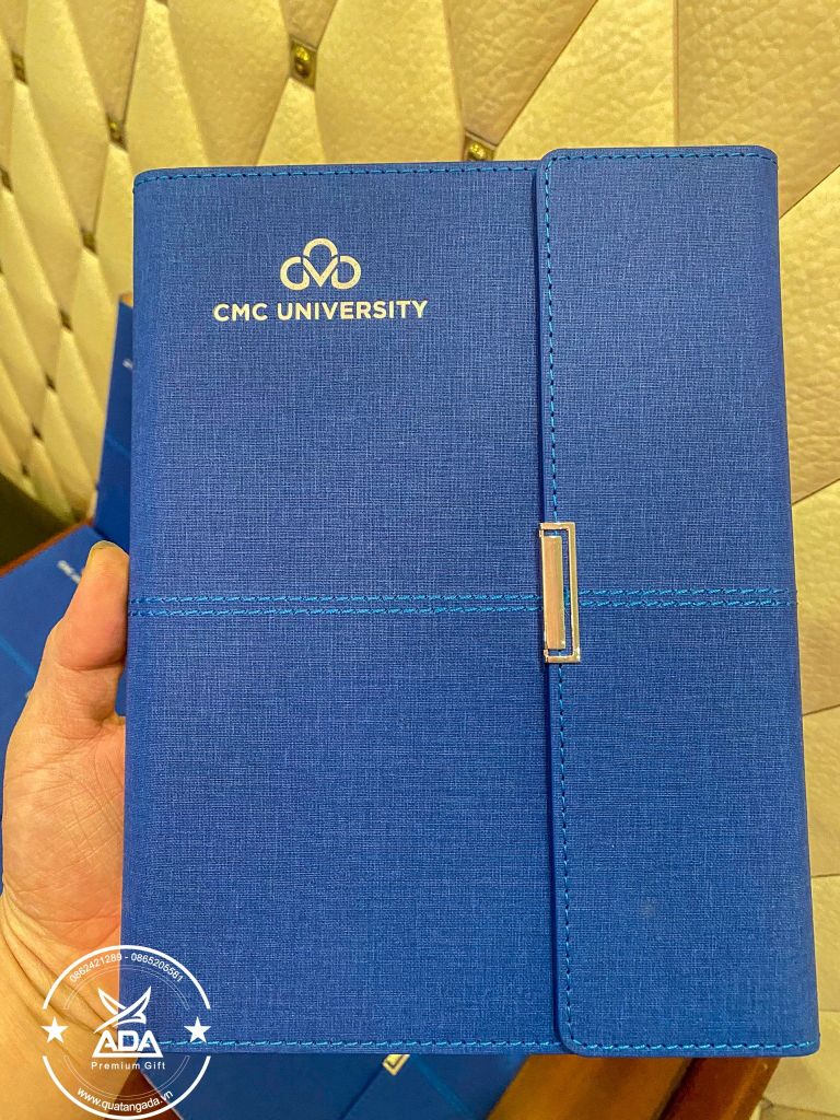 Bộ quà tặng 3 sản phẩm - In logo trường đại học CMC
