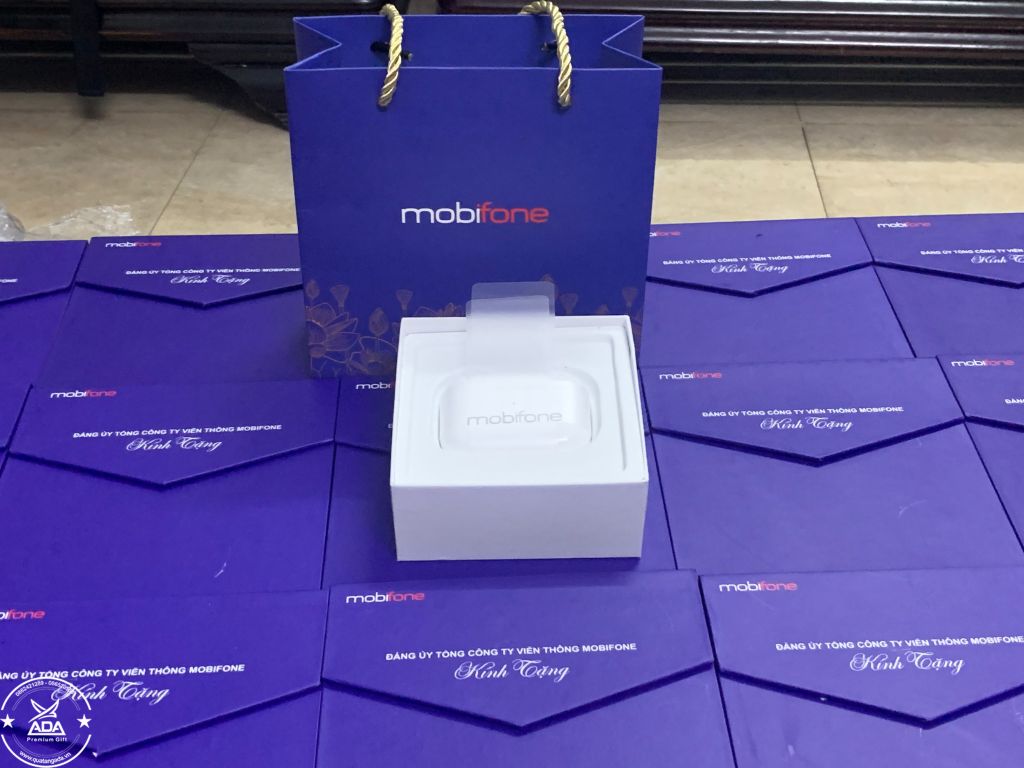 Bộ quà tặng tai nghe Bluetooth - In logo Mobiphone
