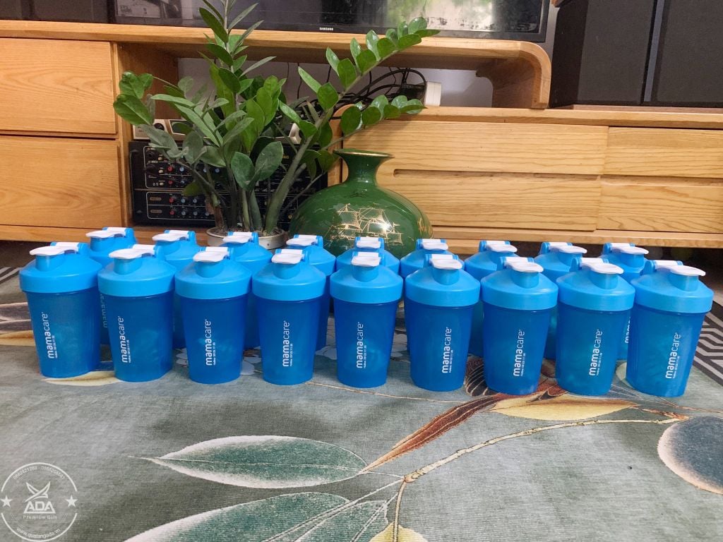 Bình nhựa lắc thể thao in logo KH HOANTT