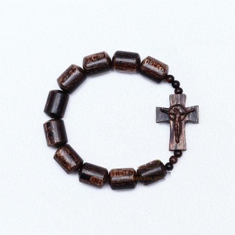  Chuỗi Mân Côi Gỗ Trầm Hương Sánh Chìm Hạt Lu 