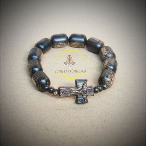  Chuỗi Mân Côi Gỗ Trầm Hương Sánh Chìm Hạt Lu 
