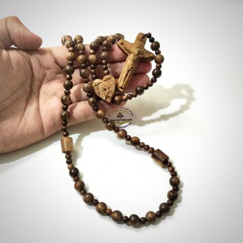  Chuỗi Mân Côi Gỗ Trầm Hương Tốc 50 Hạt 