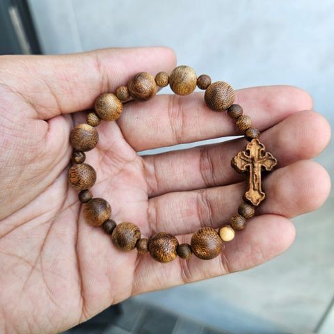  Chuỗi Mân Côi Trầm Hương Tự Nhiên 10 Hạt Tròn 