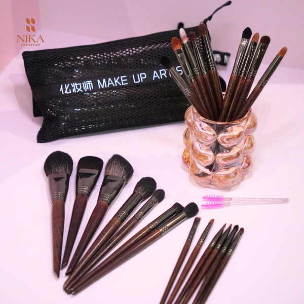 Bộ Cọ Make Up Artist 22C + Túi Lưới