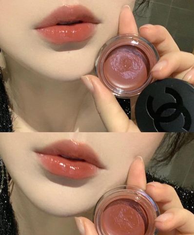 Son Dưỡng N°1 De Chanel Baume Lèvres Et Joues Au Camélia Rouge Red Camellia Lip And Cheek Balm 6.5G