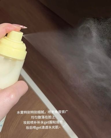 Xịt Lót Dưỡng Ẩm Red Earth Moisturizing Face Base Mist