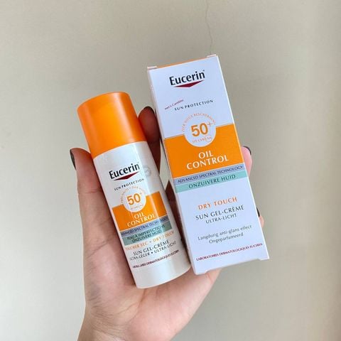 Kem Chống Nắng Eucerin Sun Dry Touch Oil Control 50Ml