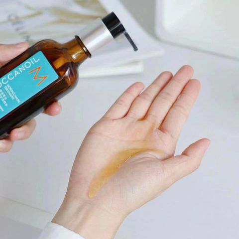 Set Dầu Dưỡng Tóc Moroccanoil 100ml + Lược Bàn Mini