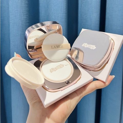 Cushion La Mer The Luminous Lifting Foundation Spf 20 + Kèm Lõi