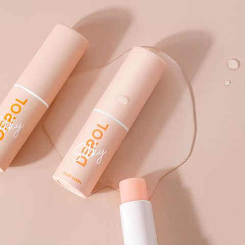 Kem Lót Dạng Sáp Derol Warm As Jade Silky Smooth Milti Moisture Balm 7G