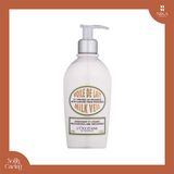 Sữa Dưỡng Thể L'Occitane Moisturizing And Smoothing Almond Milk Veil 240Ml