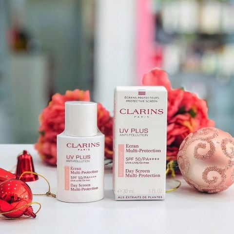 Kem Chống Nắng Clarins Uv Plus Anti-Pollution Day Screen Multi Protection Spf 50/Pa++++