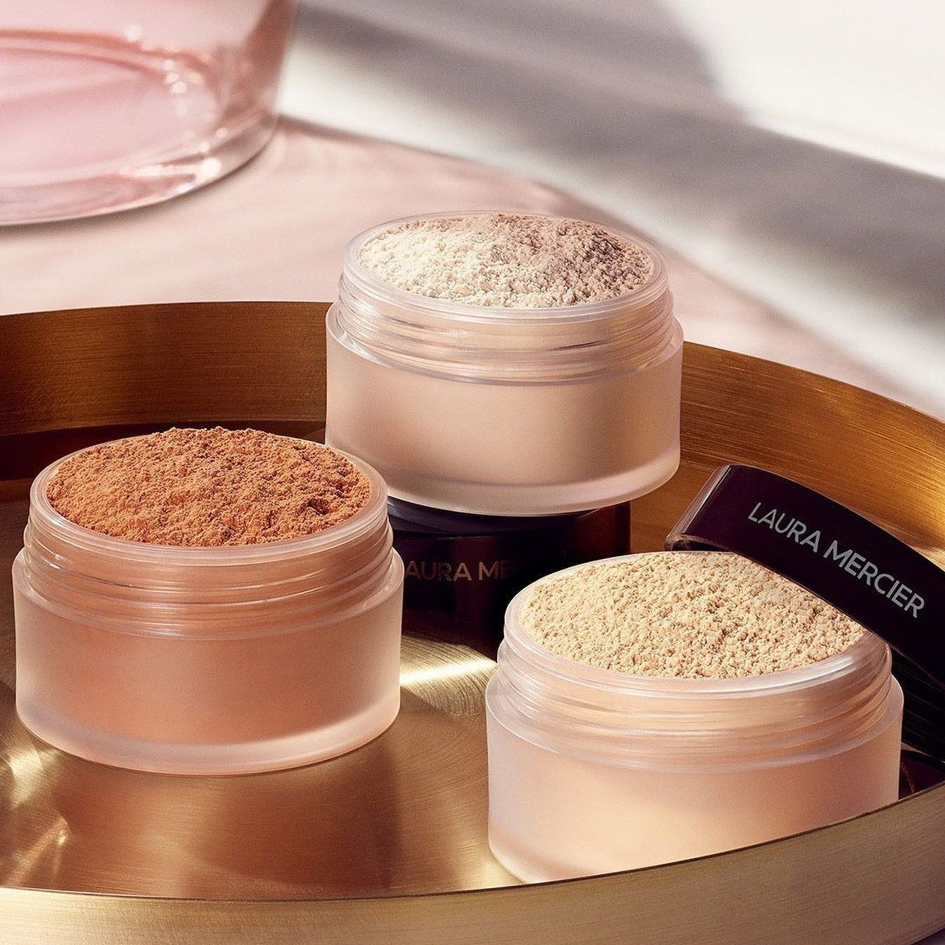 PHẤN PHỦ LAURA MERCIER TRANSLUCENT LOOSE SETTING POWDER 29G Nika Cosmetics