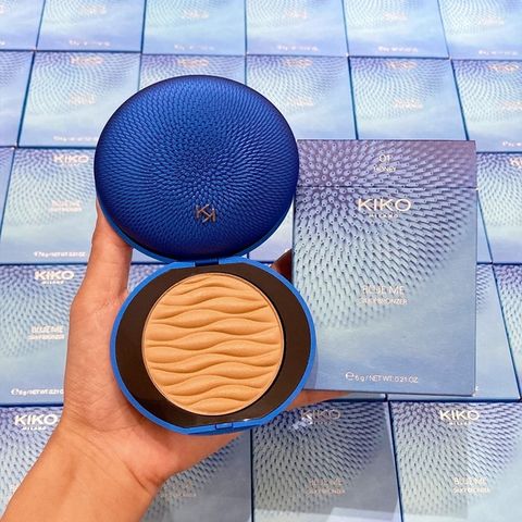 Phấn Tạo Khối Kiko Blue Me Silky Bronzer