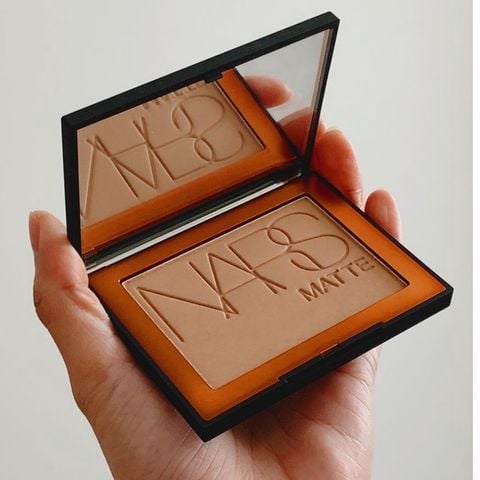 Phấn Tạo Khối Nars Bronzing Powder 8G