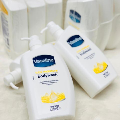 Sữa tắm Vaseline Total Moisture Body Wash 1000ml