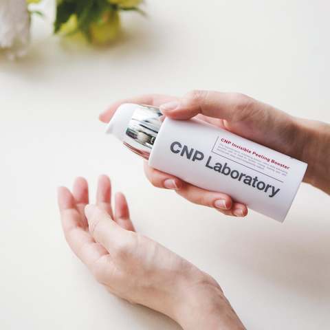 Tẩy Tế Bào Chết CNP Laboratory Invisible Peeling Booster Essence 100ML