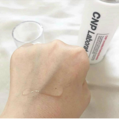 Tẩy Tế Bào Chết CNP Laboratory Invisible Peeling Booster Essence 100ML