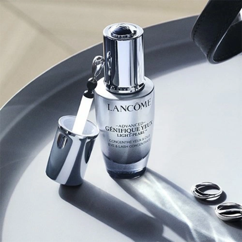 Serum Mắt Lancome Genifique Yeux Light-Pearl 20ML