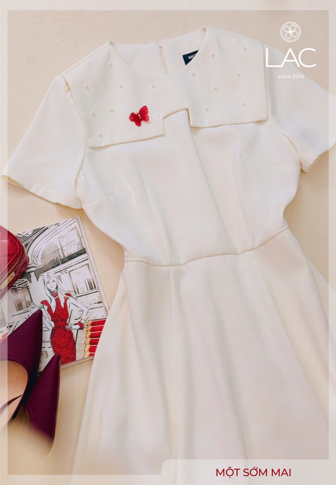 Đầm Một Sớm Mai