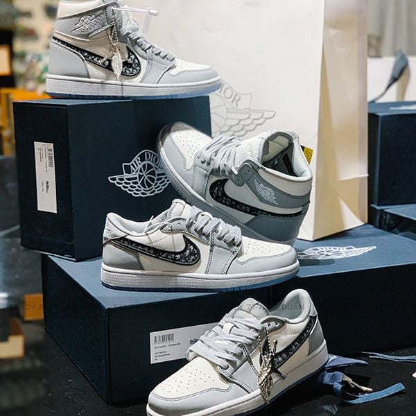 Giày Jordan 1 X Dior HighCổ Cao Rep 11 Nam Nữ Siêu Rẻ Lakbayvn Lakbayvn #65 Giày Jordan 1 X Dior HighCổ Cao Rep 11 Nam Nữ Siêu Rẻ Lakbayvn Lakbayvn
