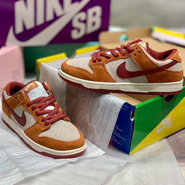 Nike sb dunk dark russet cedar deals