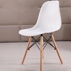  Bộ bàn ghế Eames 4 ghế màu trắng N010307 