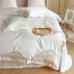  Chăn ga gối chất satin thêu hoa sang trọng 