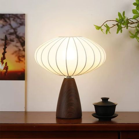 Đèn bàn kiểu nghệ thuật Nhật bản