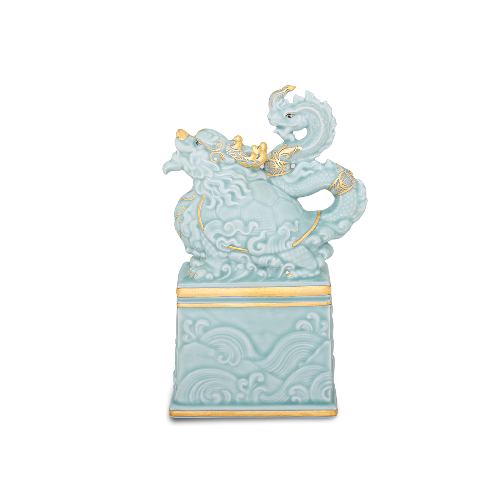 Tượng Rắn Bảo Hợp Thái Hòa 17 cm - Men Ngọc Sương Mờ