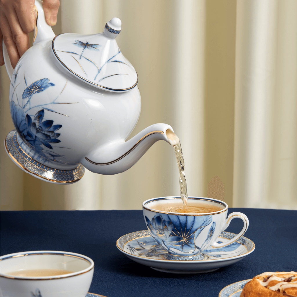 Bộ trà 0.65 L - Hoàng Cung - Sen Vàng