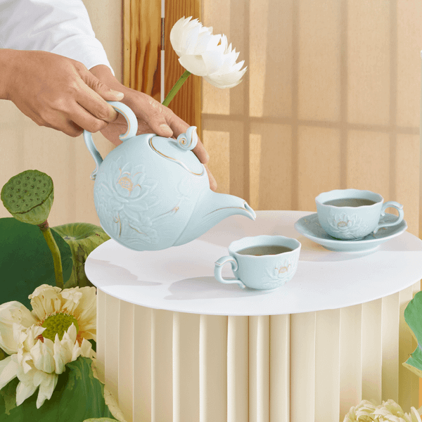 Bộ trà 0.7 L - Sen - Men Ngọc Sương Mờ (Trang Trí Vàng)