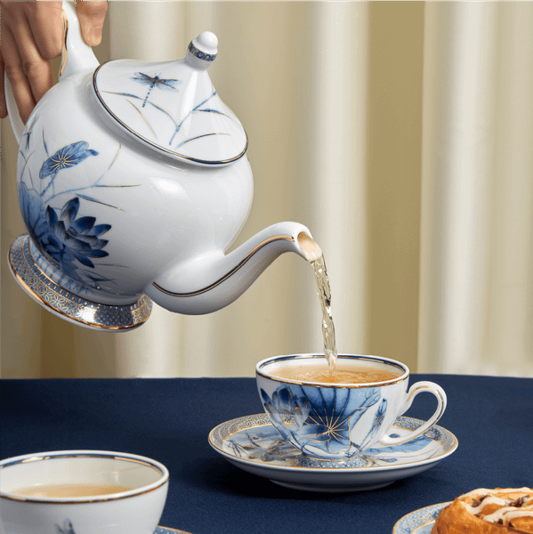 Bộ trà 0.8 L - Hoàng Cung - Sen Vàng