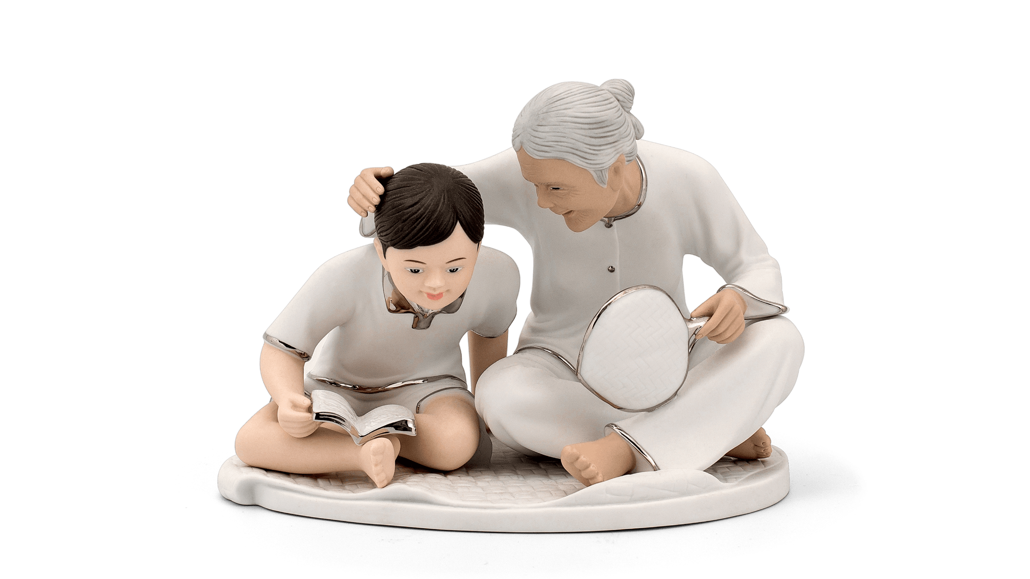 Tình Bà Cháu Nam - Tượng - Trang Trí Bạch Kim