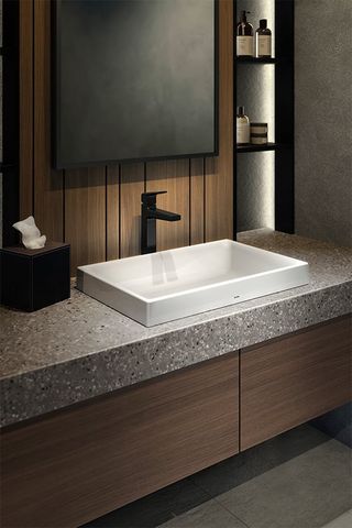  Sắc đen tráng lệ 