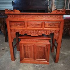 Bàn thờ gia tiên gỗ sồi mẫu BT09